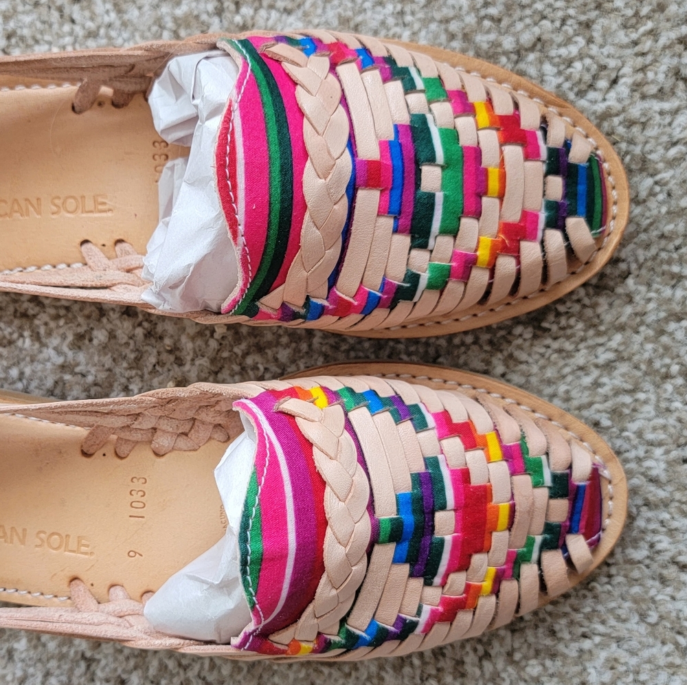Mexican sole women's size 9